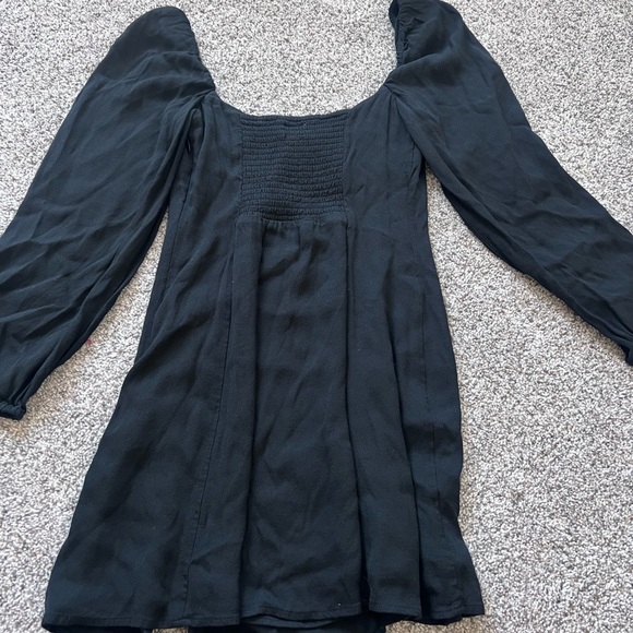 Aritzia Wilfred Novella Dress Black Mini Lined Full Sleeve Side Slit Size US 8 - Picture 12 of 12
